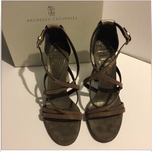 BRUNELLO CUCINELLI AUTHENTIC MONILI TRIM STRAPE CRISSCROSS STARPE SANDALS
